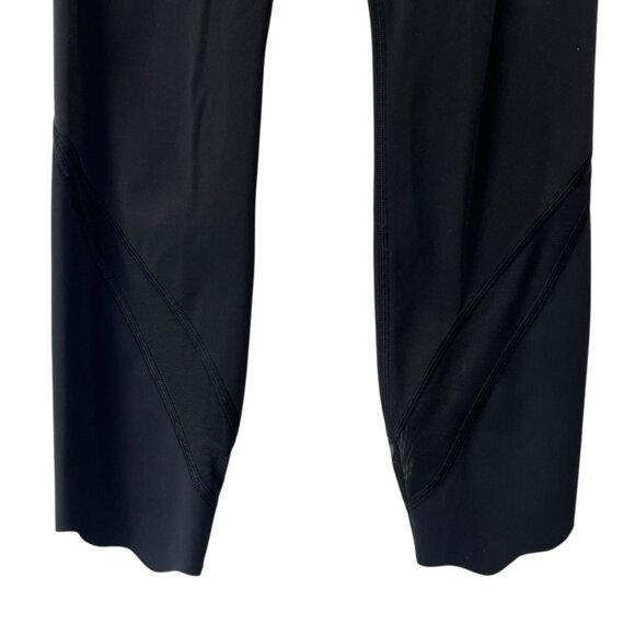 $88 Lululemon Black Wunder Under Crop II *Roll Down Scallop 24" Leggings sz 2 - Picture 2 of 6